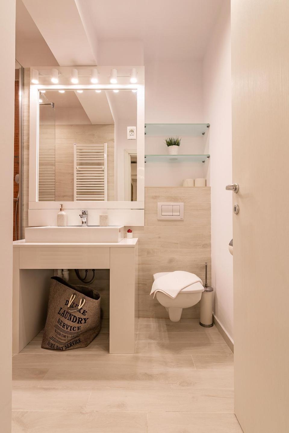 Apartment Luxury Near To The Old Town With Free Parking By Mm Host *