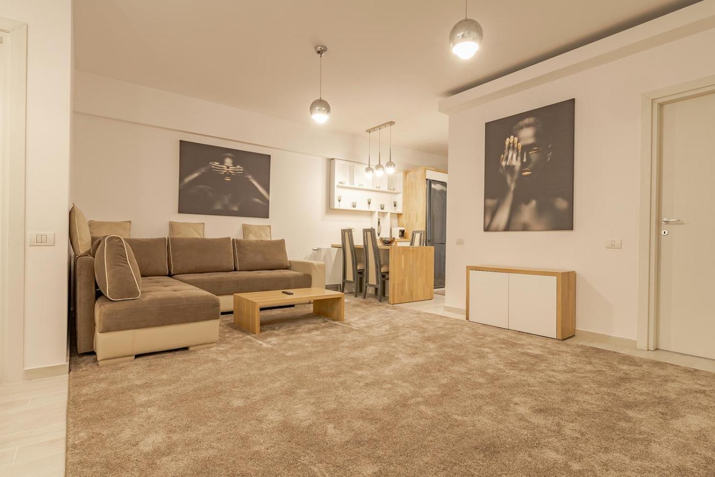 Luxury Near To The Old Town With Free Parking By Mm Host * Brașov