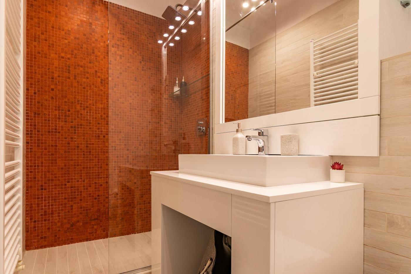Luxury Near To The Old Town With Free Parking By Mm Host Brașov