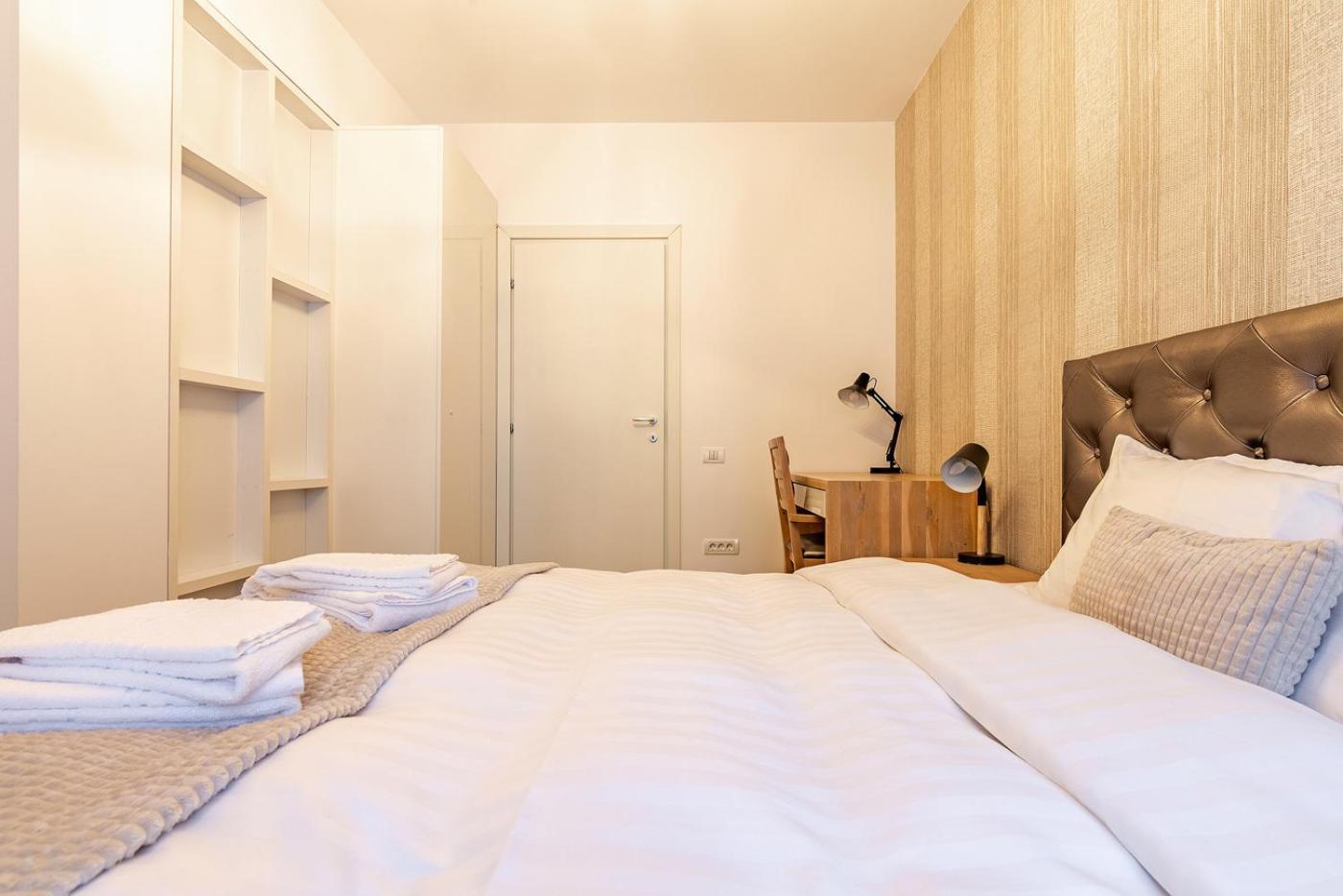 Apartment Luxury Near To The Old Town With Free Parking By Mm Host Brașov